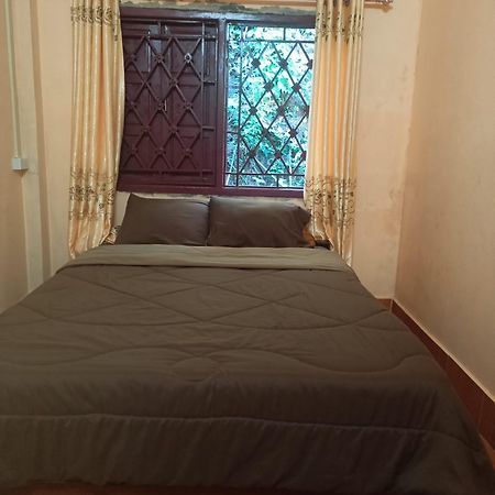 Phonephithak Guesthouse Muang Pakbèng Екстериор снимка