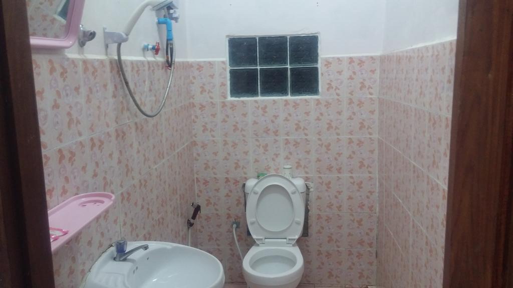 Phonephithak Guesthouse Muang Pakbèng Екстериор снимка
